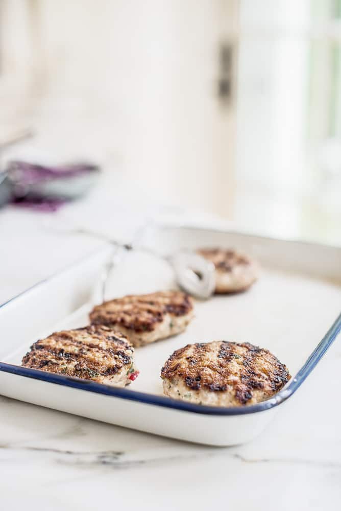 Grilled Thai chicken burgers 