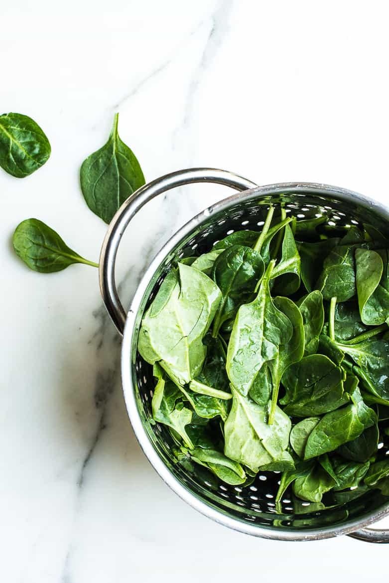 Spinach to serve with frittata