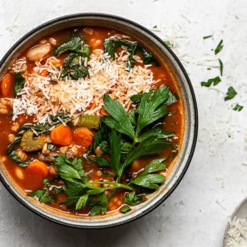Instant Pot barley minestrone soup