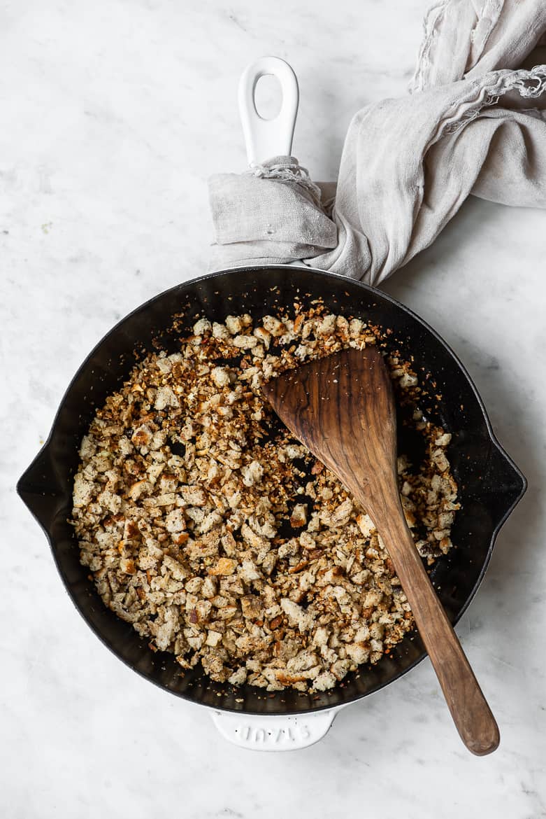 garlic pangrattato in skillet