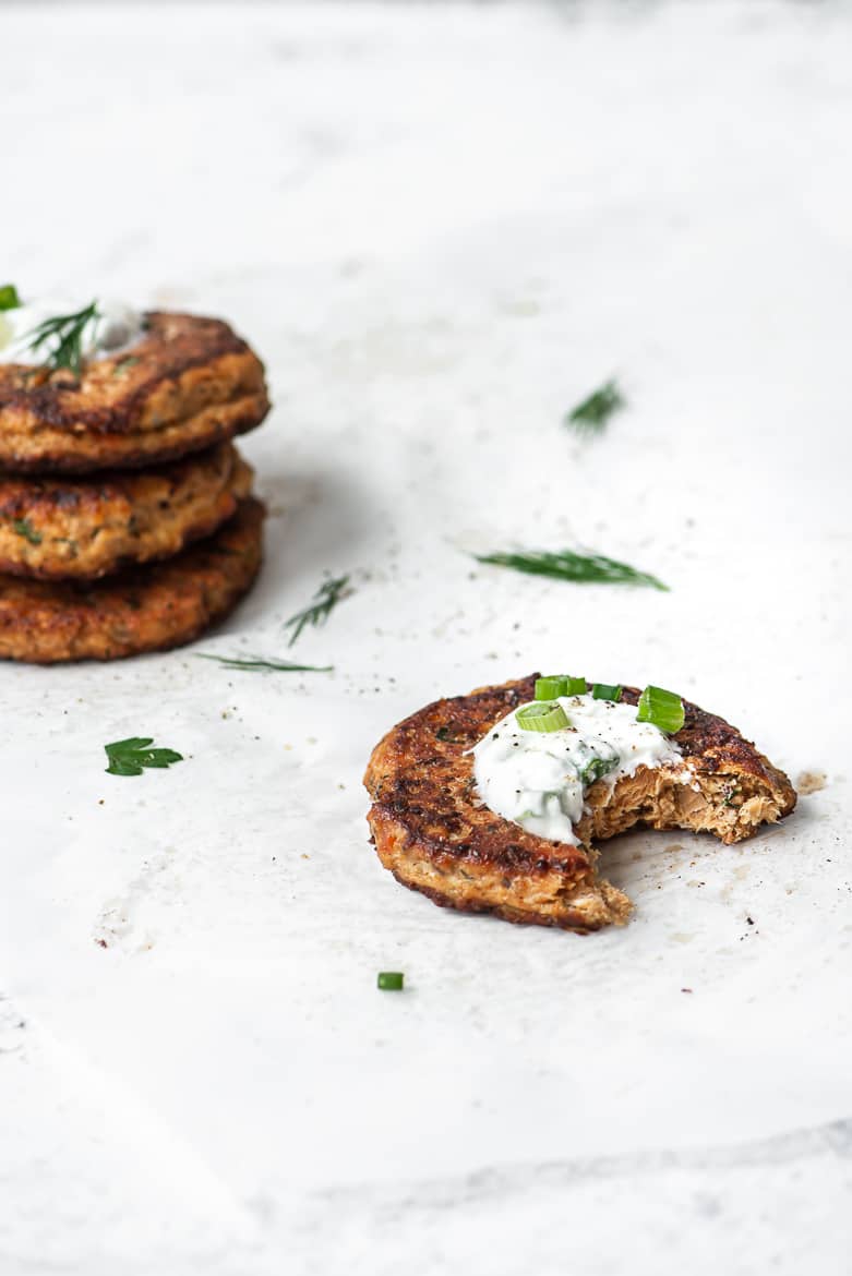 Salmon cake with bite