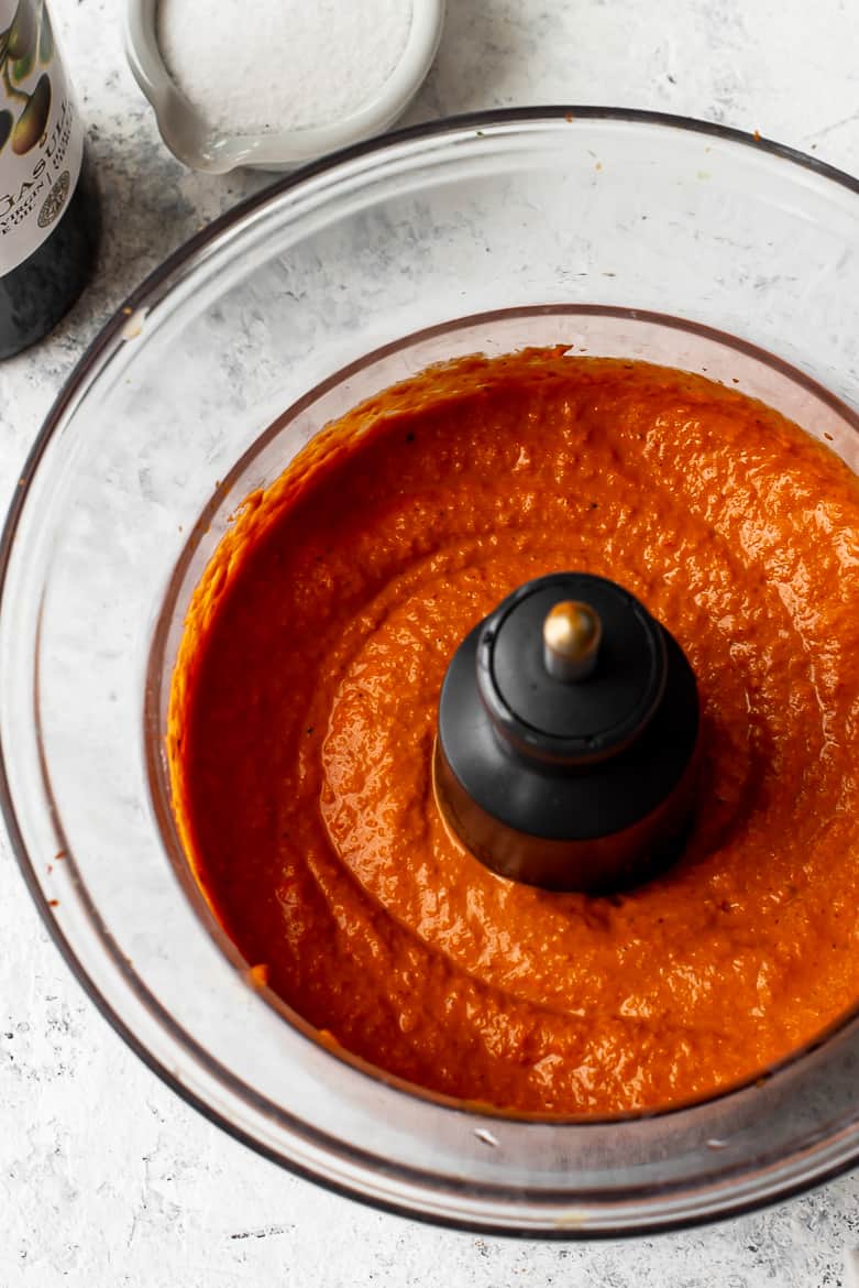 romesco sauce in food processor