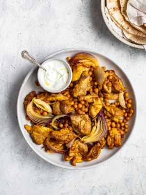 Shawarma chicken and chickpeas on plate