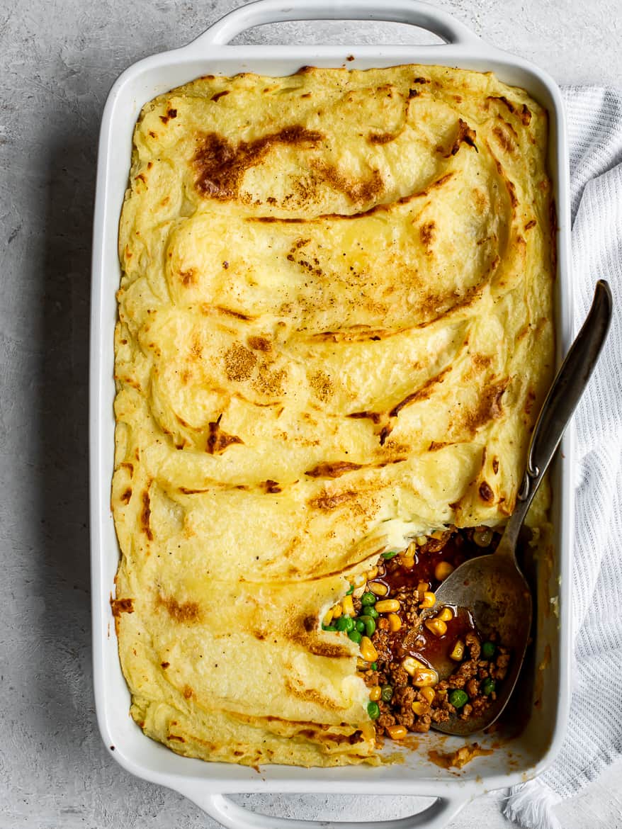 serving turkey shepherd's pie 