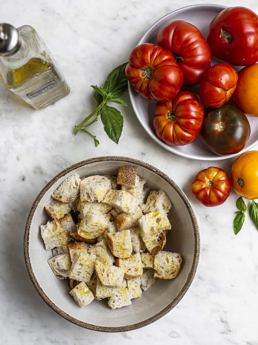 tomatoes and cubed bread to make panzanella salad