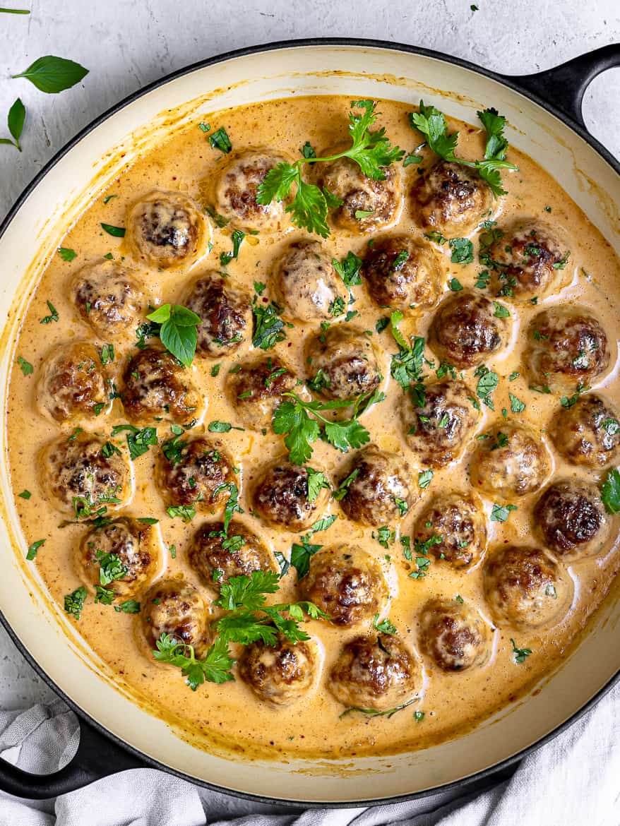 Chicken Meatballs with Thai curry Sauce in pan