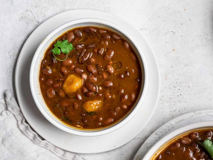 stewed beans in small bowl