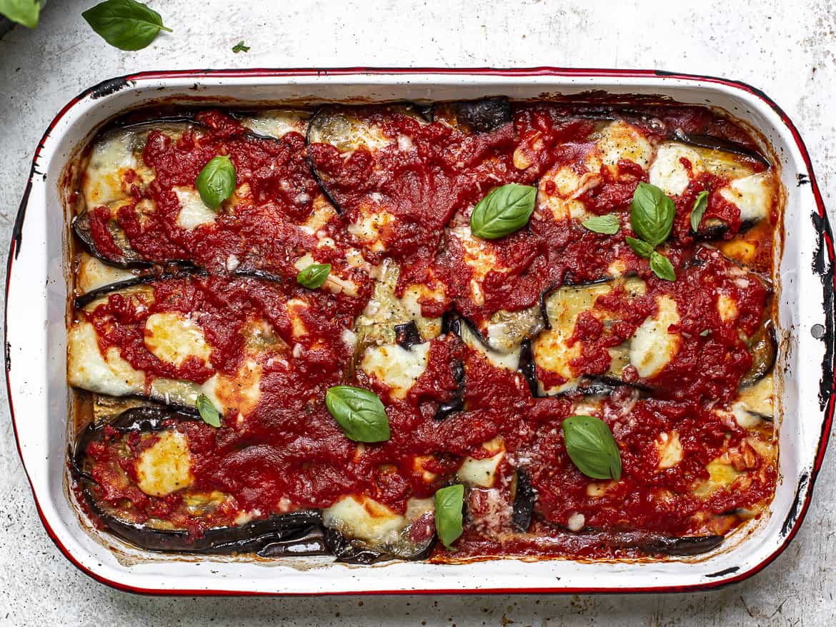 Baked eggplant parmesan