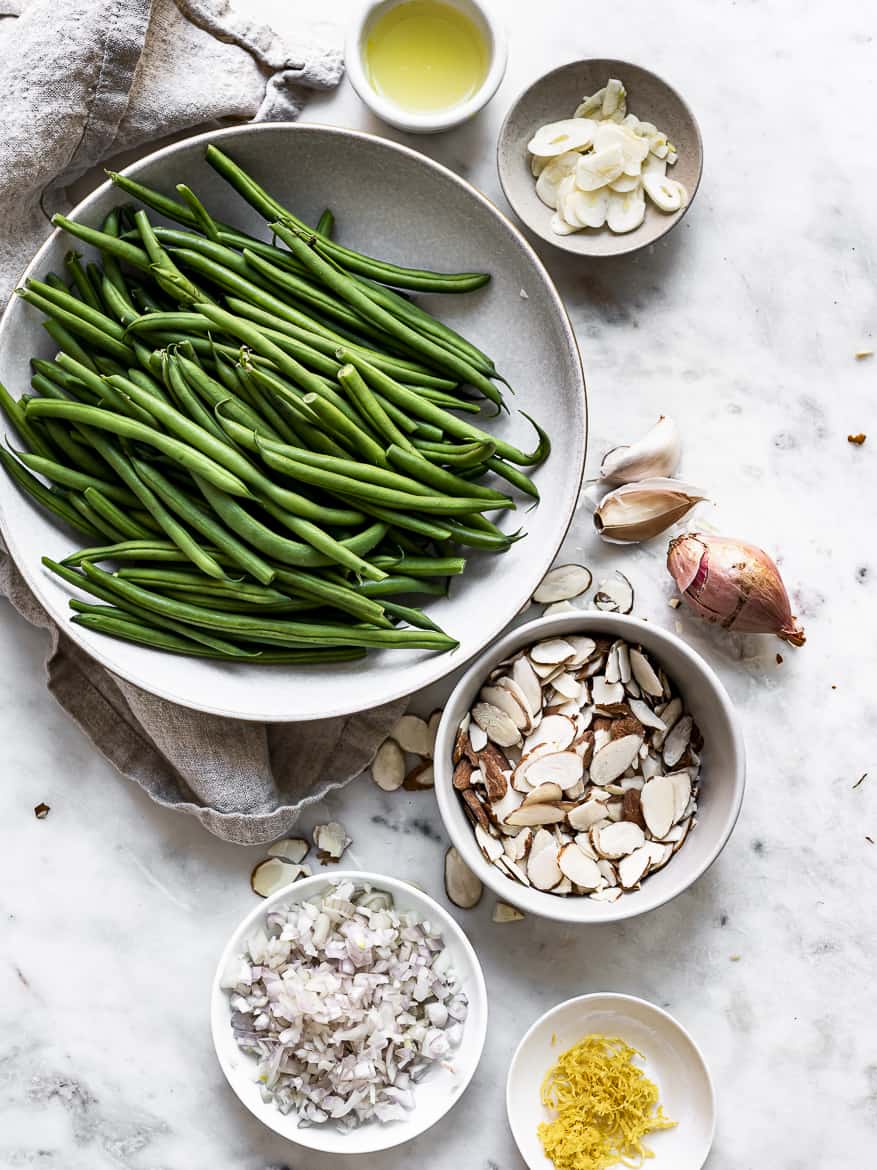 ingredients for Haricots verts amandine