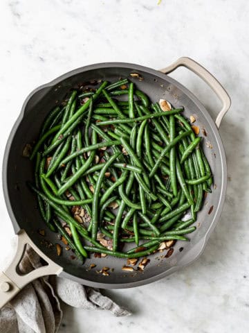 Haricots Verts Amandine (Green Beans with Almonds) - Sandra Valvassori