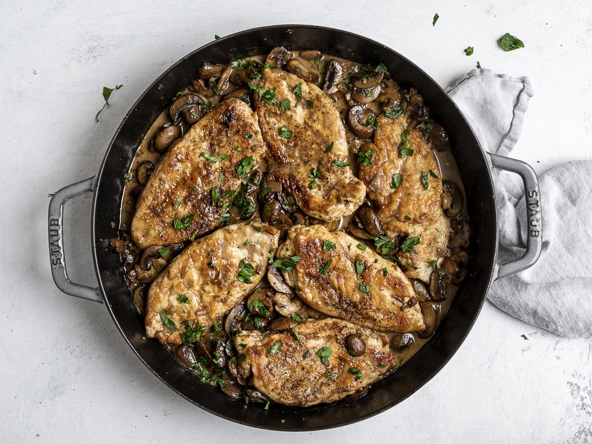 chicken in pan sauce