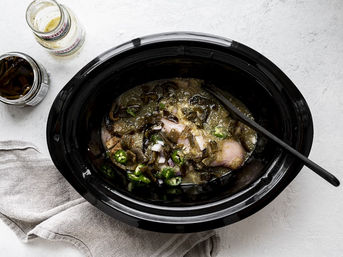 Raw Chicken Slow Cooker with Salsa Verde 