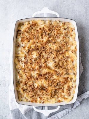 Baked Mac and Cheese with Cauliflower in casserole