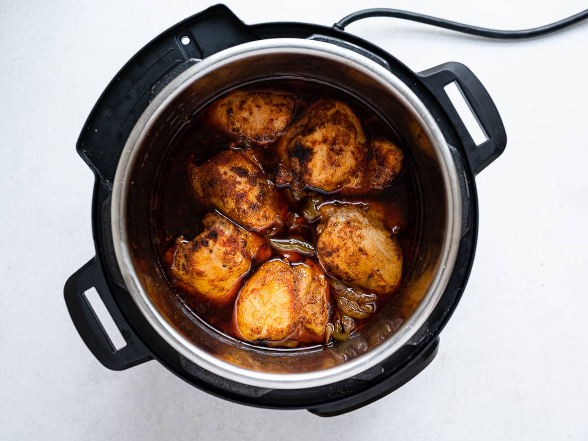 Cooked Chicken thighs in Instant pot