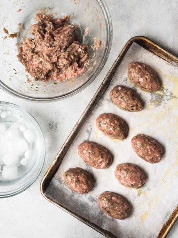 Shaping kofta patties