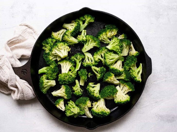 broccoli steamed in skillet