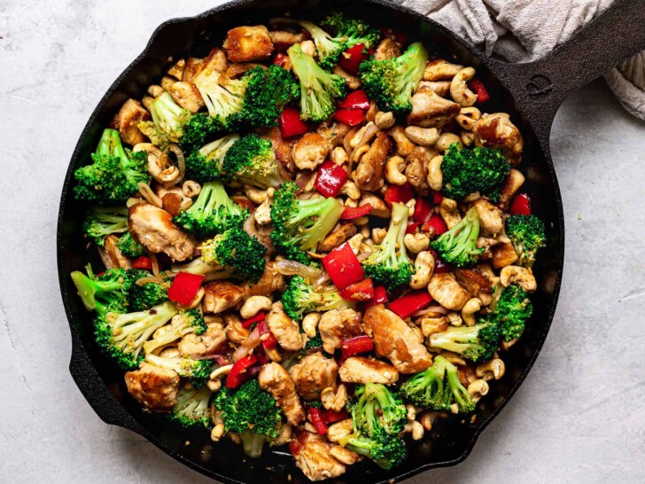 cashew chicken and broccoli in skillet