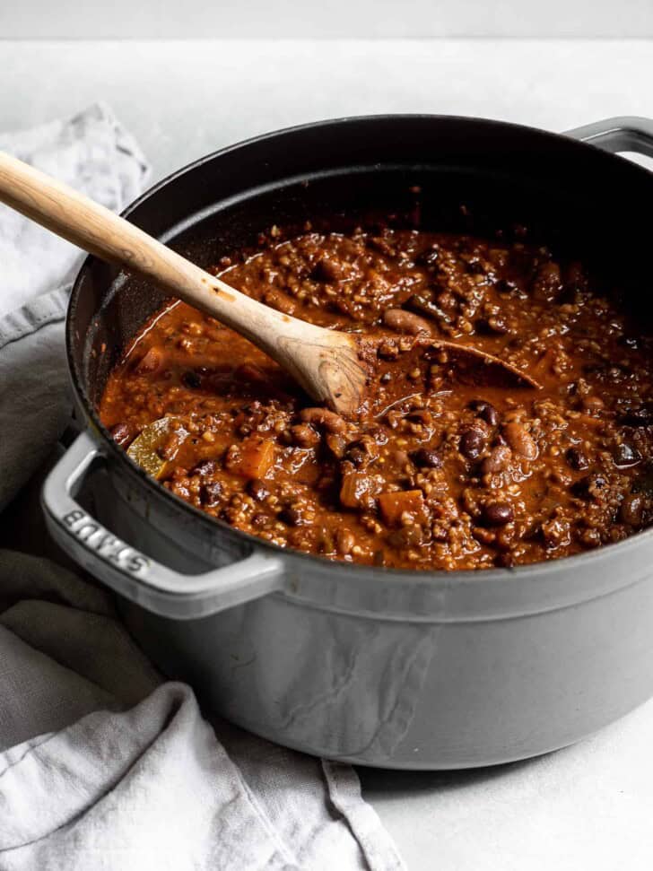 Vegetarian Chili in pot