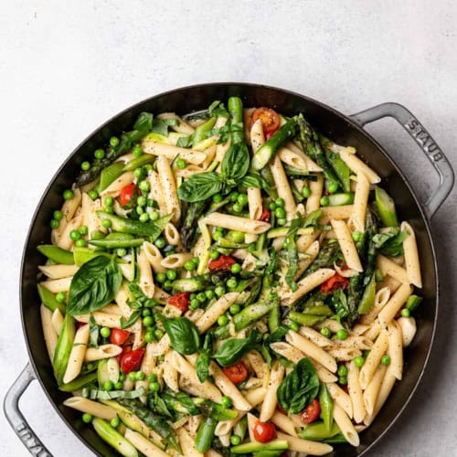 Finished Pasta Primavera dish in skillet