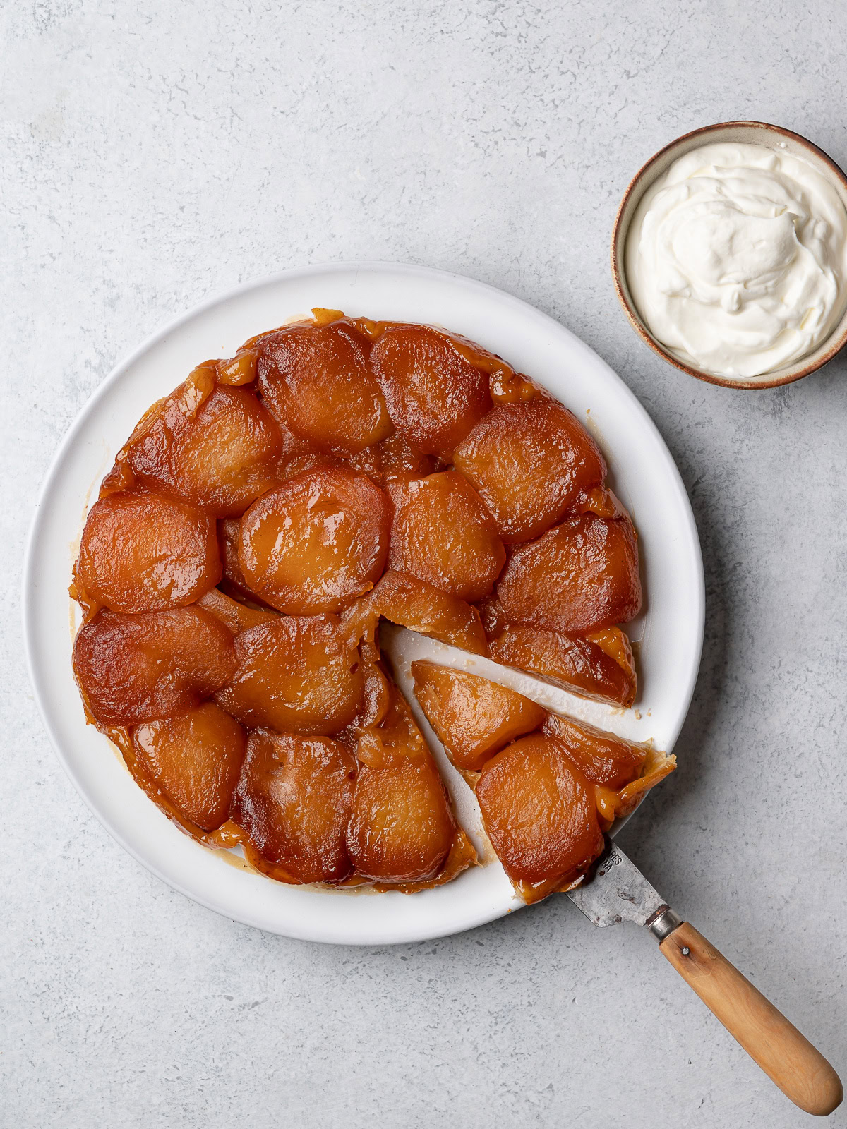 apple tarte tatin sliced 