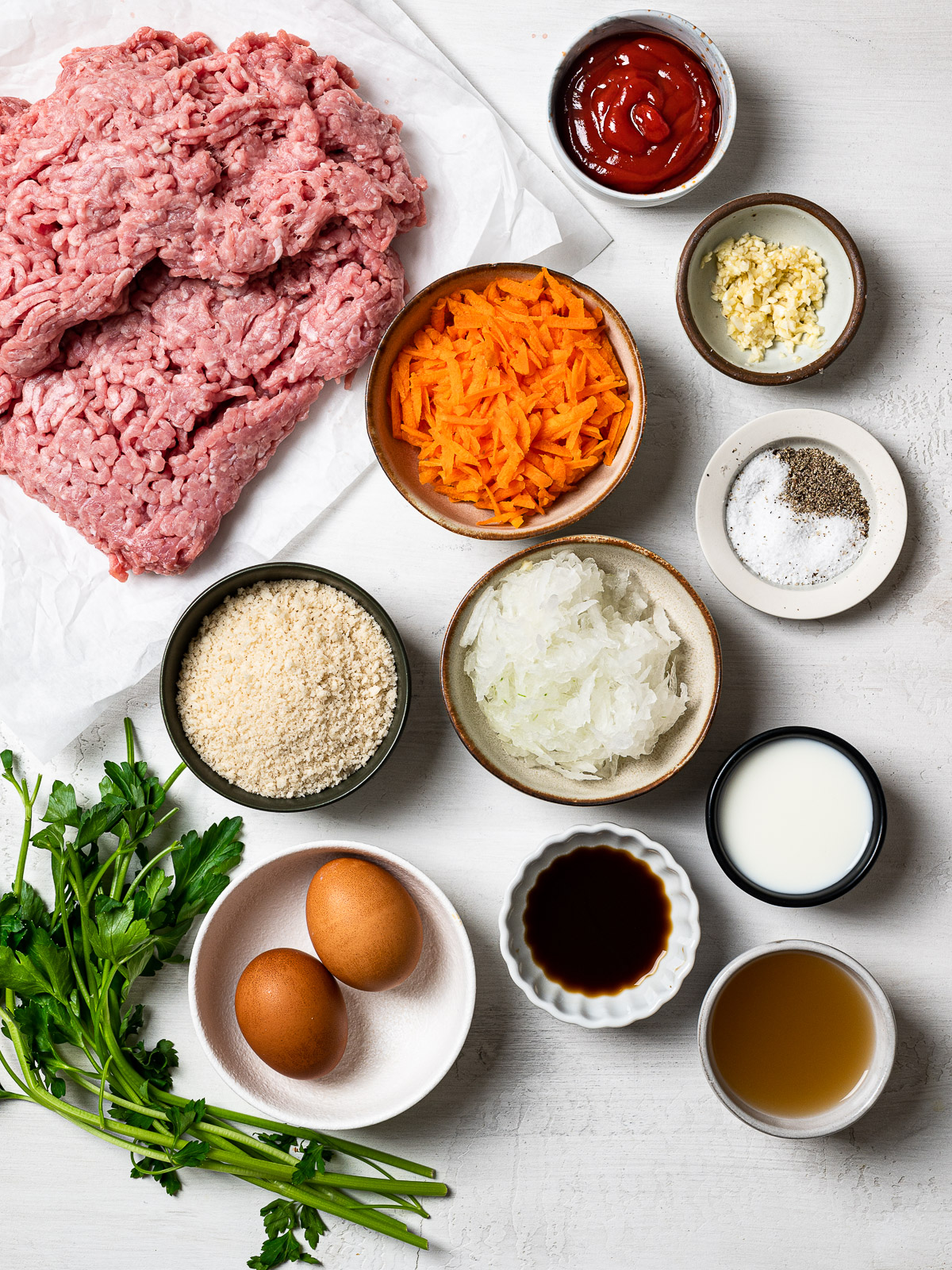 ingredients to make turkey meatloaf