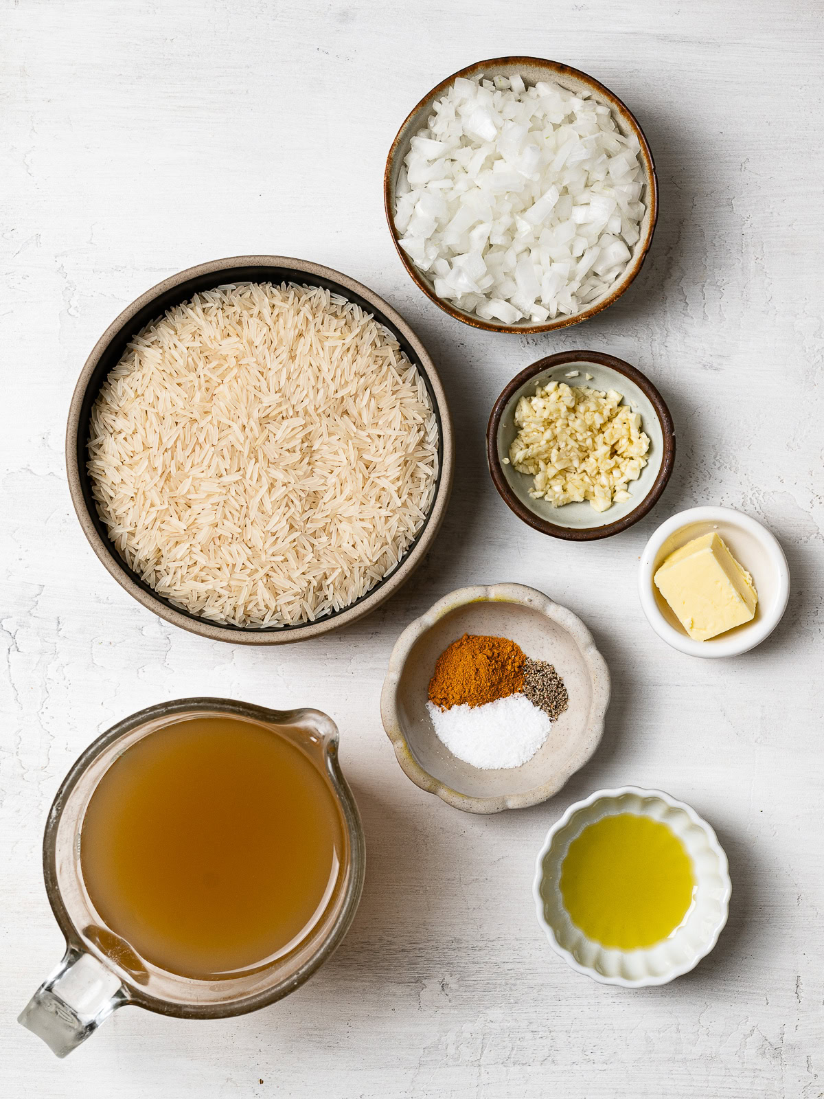 ingredients for turmeric rice dish